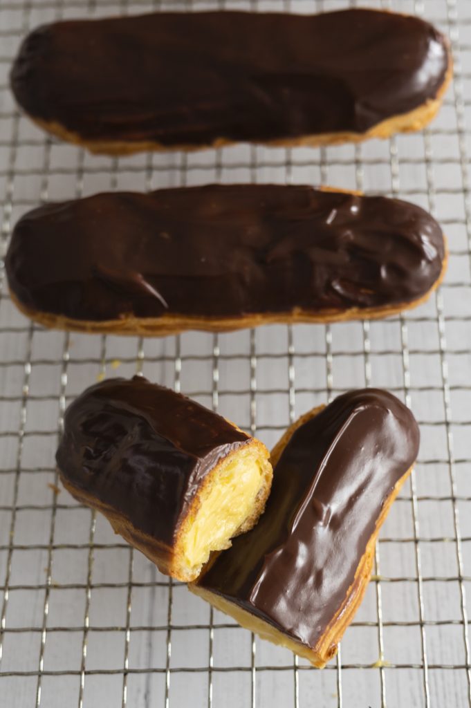 Eclairs Printed Parchment Paper - Baking Paper | Just.Find.Best